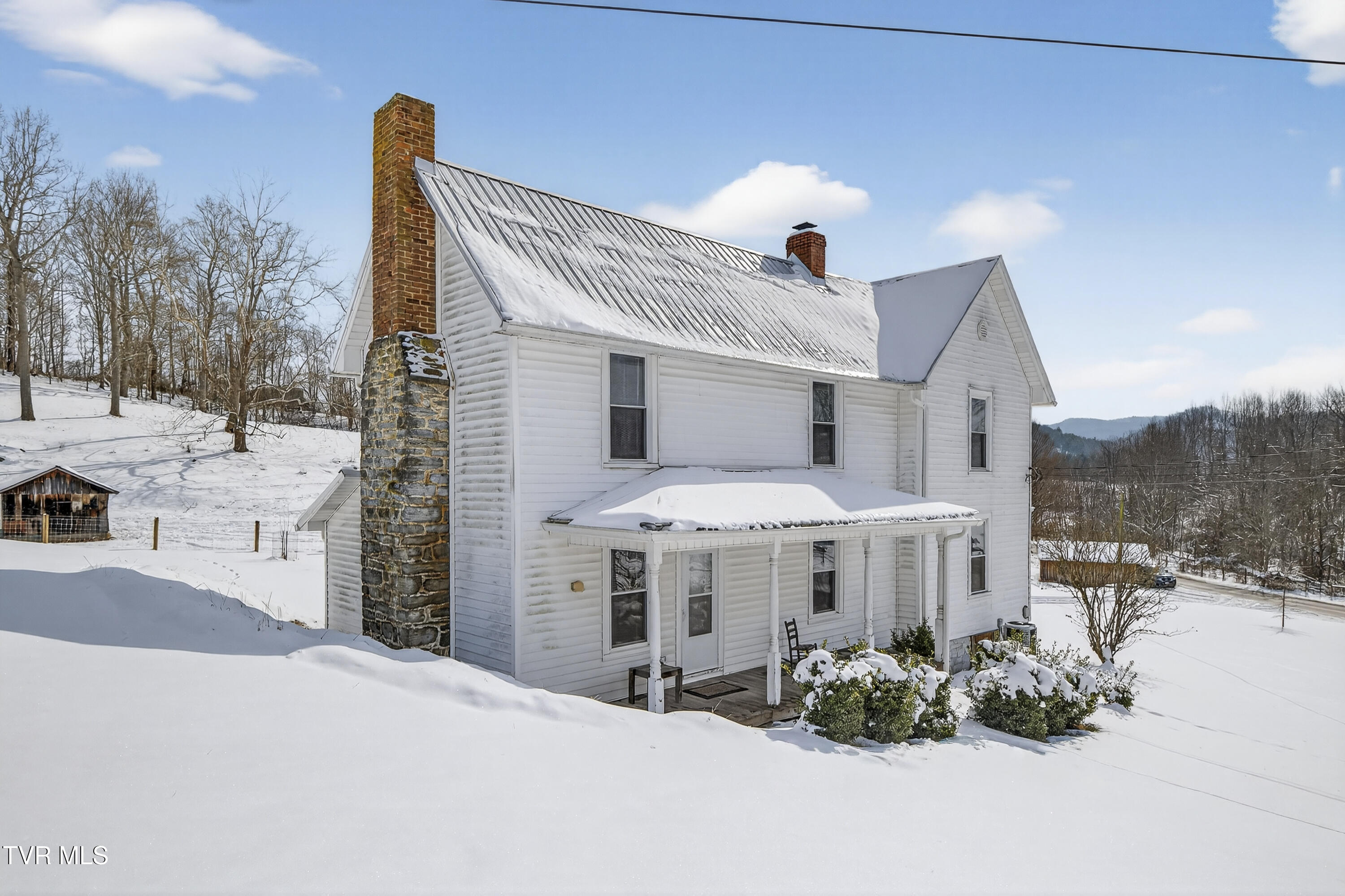 15439 Prices Bridge Road Glade Spring, VA 24340 - Photo 3 of 67 15439-Prices-Bridge-41