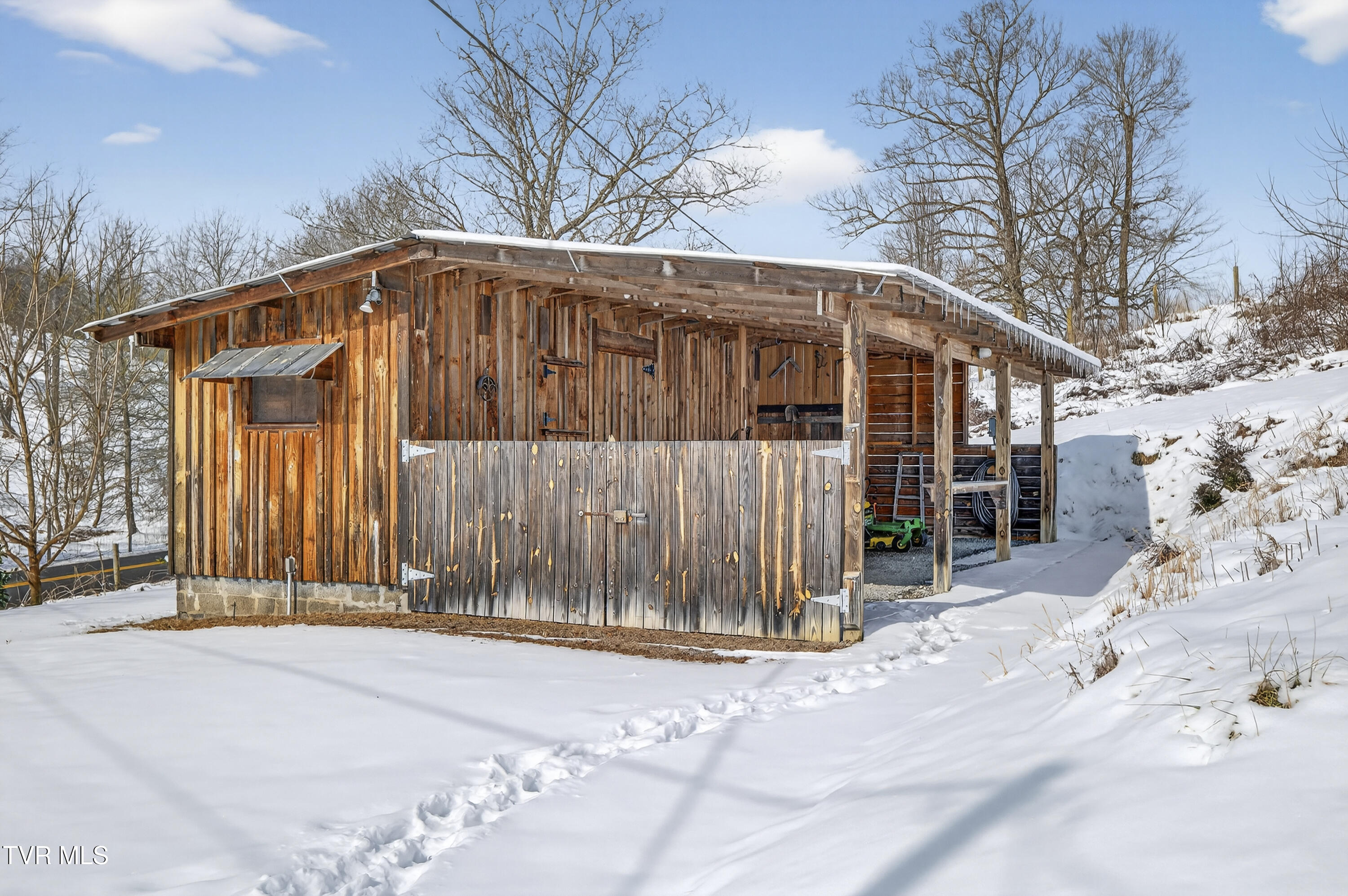 15439 Prices Bridge Road Glade Spring, VA 24340 - Photo 38 of 67 15439-Prices-Bridge-34