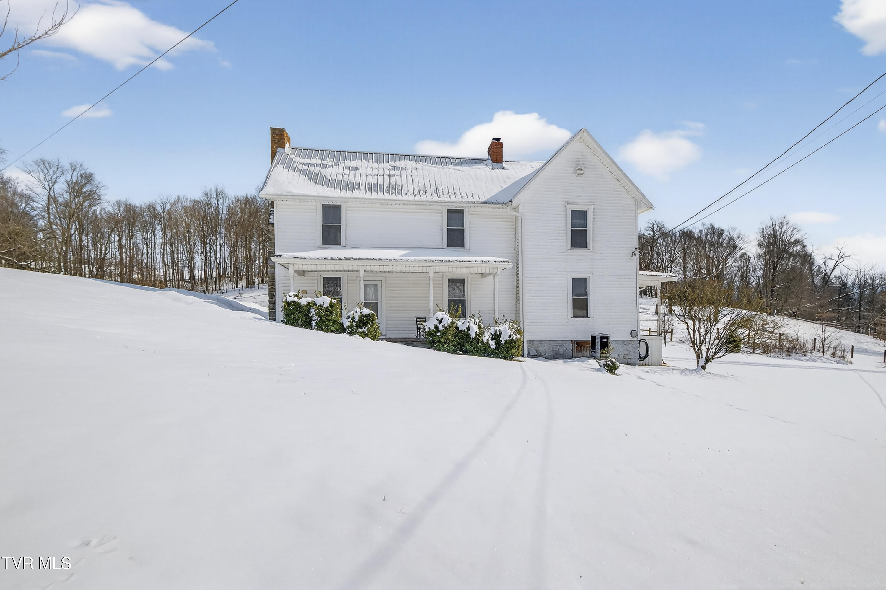 15439 Prices Bridge Road Glade Spring, VA 24340 - Photo 4 of 67 15439-Prices-Bridge-40