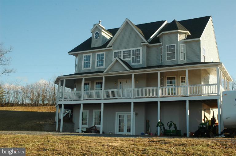 1221 Hollow Road Gore, VA 22637 - Photo 2 of 27 Exterior (Front)