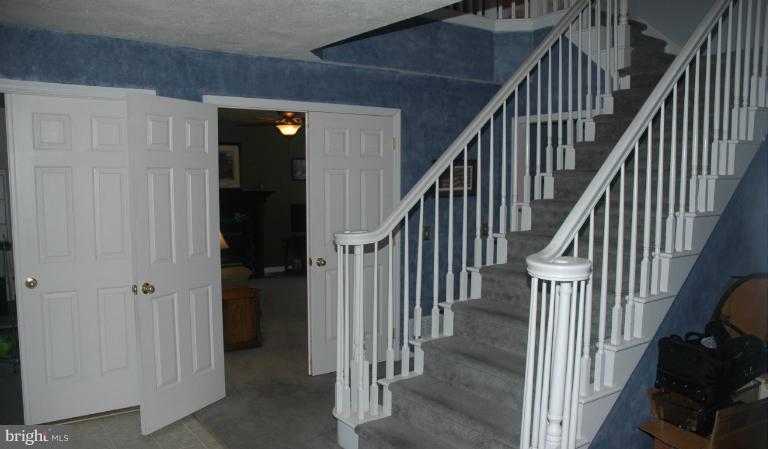 1221 Hollow Road Gore, VA 22637 - Photo 16 of 27 Interior (General)