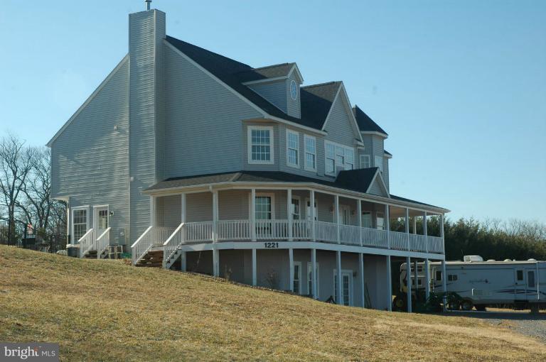 1221 Hollow Road Gore, VA 22637 - Photo 26 of 27 Exterior (Front)