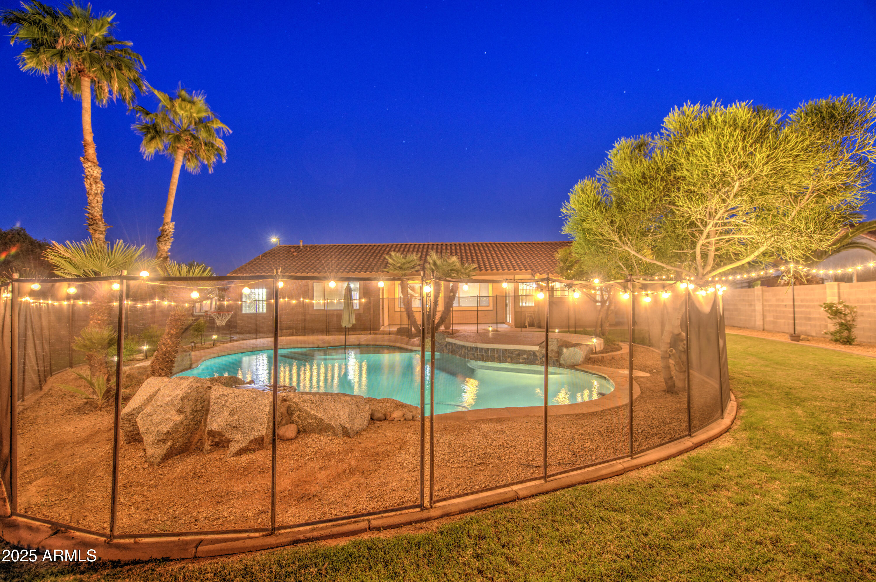 710 South Roanoke Street Gilbert, AZ 85296 - Photo 100 of 102 Twilight 39