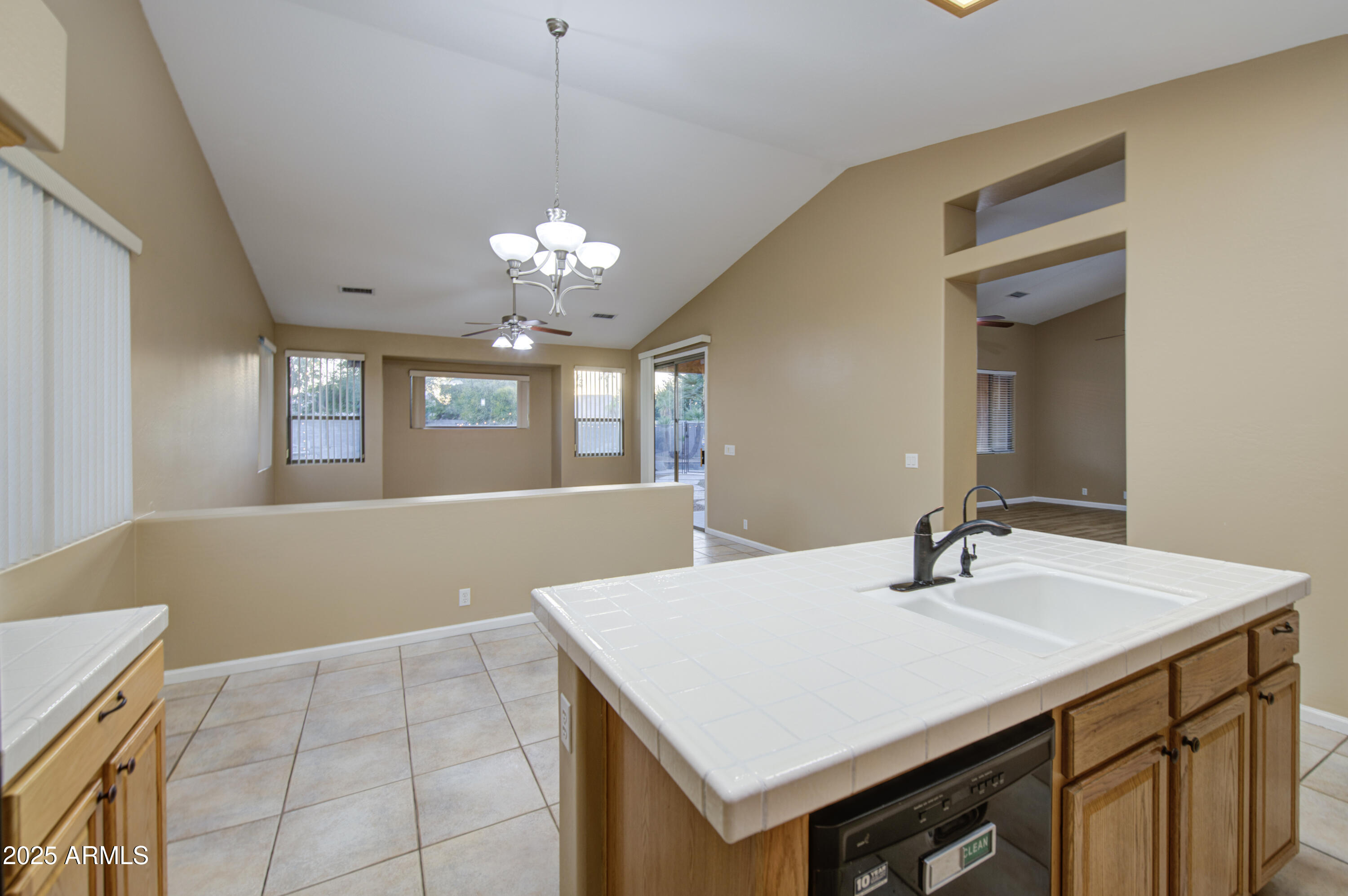 710 South Roanoke Street Gilbert, AZ 85296 - Photo 21 of 102 Kitchen 6
