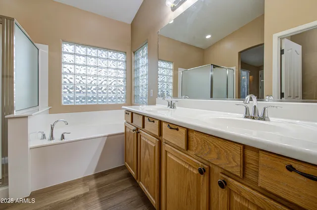 $764,900 | 710 South Roanoke Street, Gilbert, AZ 85296