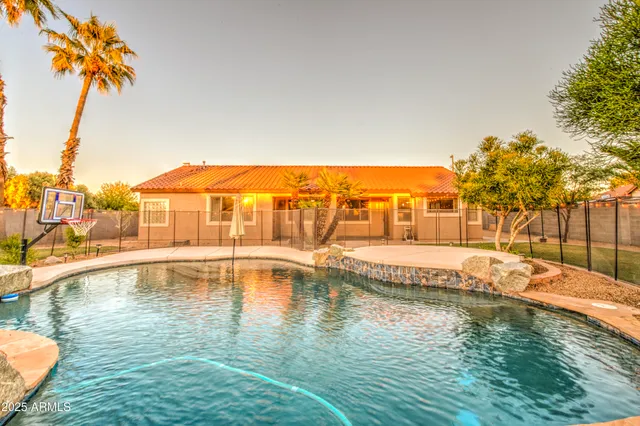 $764,900 | 710 South Roanoke Street, Gilbert, AZ 85296