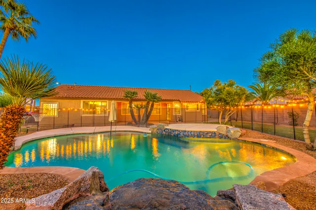 $764,900 | 710 South Roanoke Street, Gilbert, AZ 85296