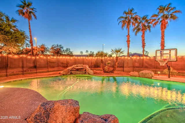 $764,900 | 710 South Roanoke Street, Gilbert, AZ 85296