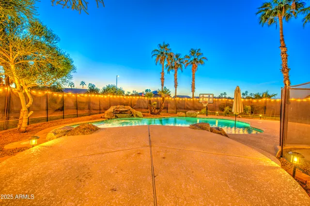 $764,900 | 710 South Roanoke Street, Gilbert, AZ 85296