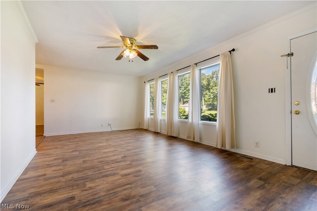 1566 Beechview Road Alliance, OH 44601 - Photo 4 of 33 Gallery Image 4