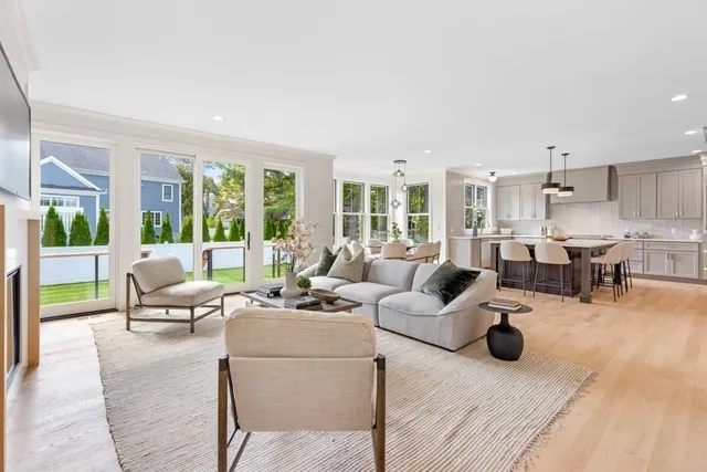 $2,695,000 | 107 Valley Road, Needham, MA 02492