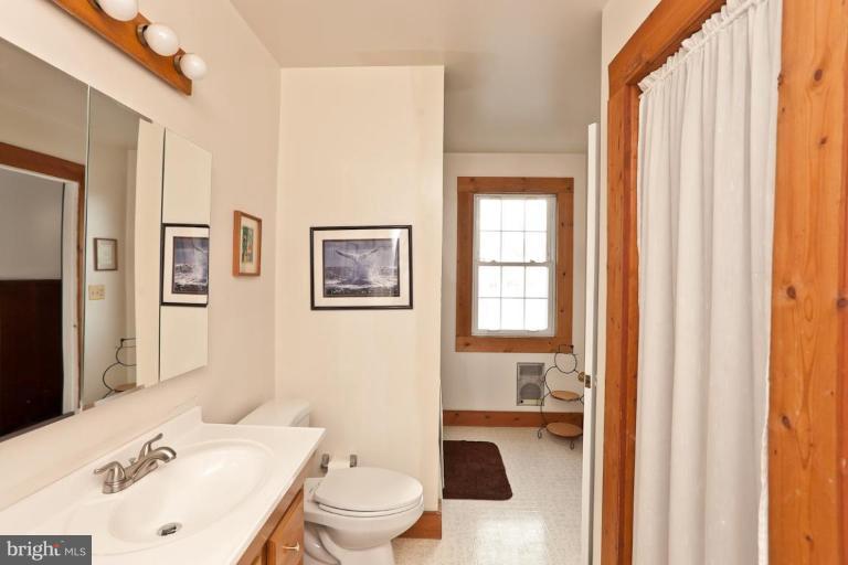 807 Reckord Road Fallston, MD 21047 - Photo 28 of 30 bathroom