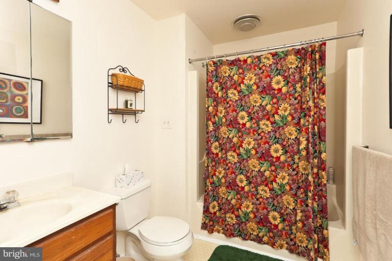 807 Reckord Road Fallston, MD 21047 - Photo 29 of 30 Bathroom #2