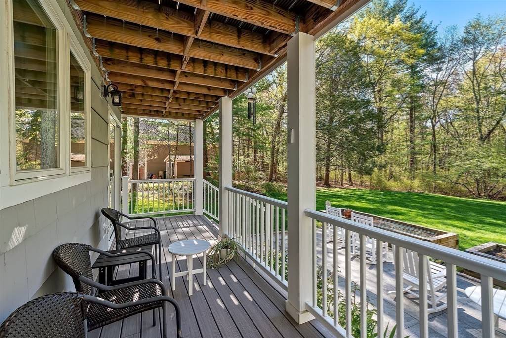 604 Dover Road Westwood, MA 02090 - Photo 23 of 32 Gallery Image 23