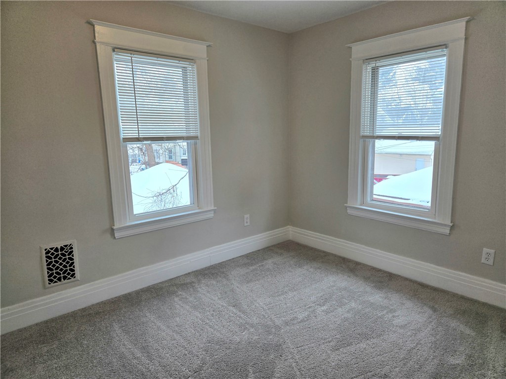 110 Arch Street Rochester, NY 14609 - Photo 37 of 47