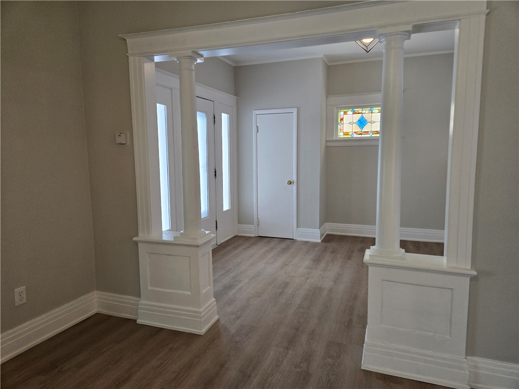 110 Arch Street Rochester, NY 14609 - Photo 4 of 47