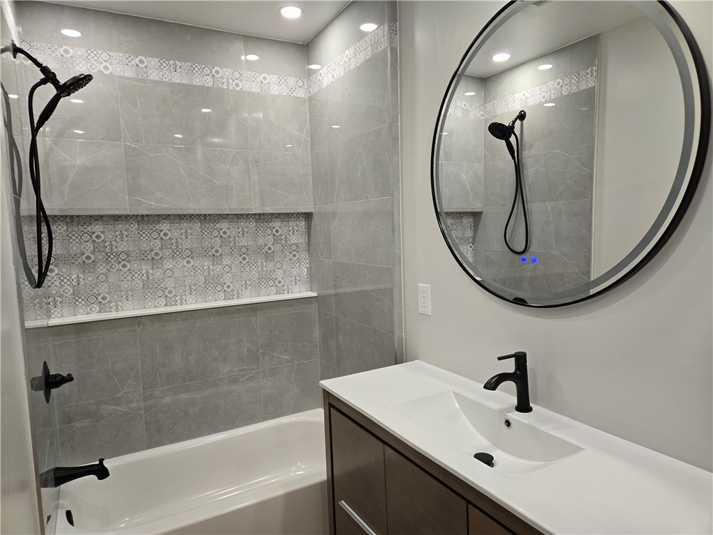 110 Arch Street Rochester, NY 14609 - Photo 8 of 47