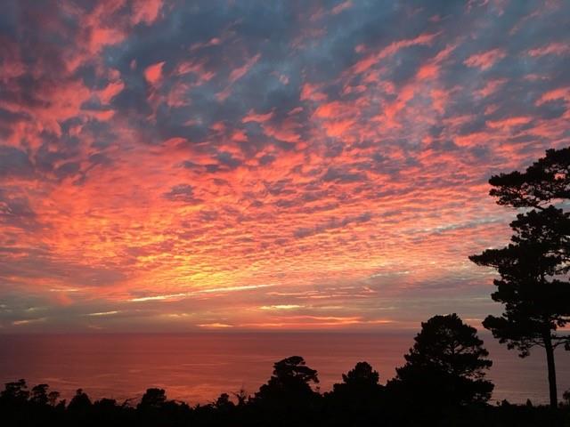 211 Crest Road Carmel, CA 93923 - Photo 20 of 21 a view of sunset