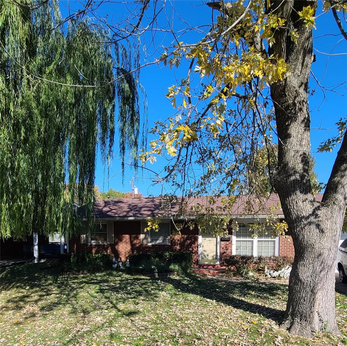 2449 Kilarney Drive Granite City, IL 62040 - Photo 2 of 2