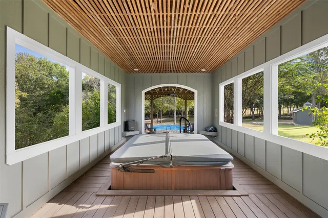 $1,250,000 | 9280 Meadow Creek Lane, Chappell Hill, TX 77426