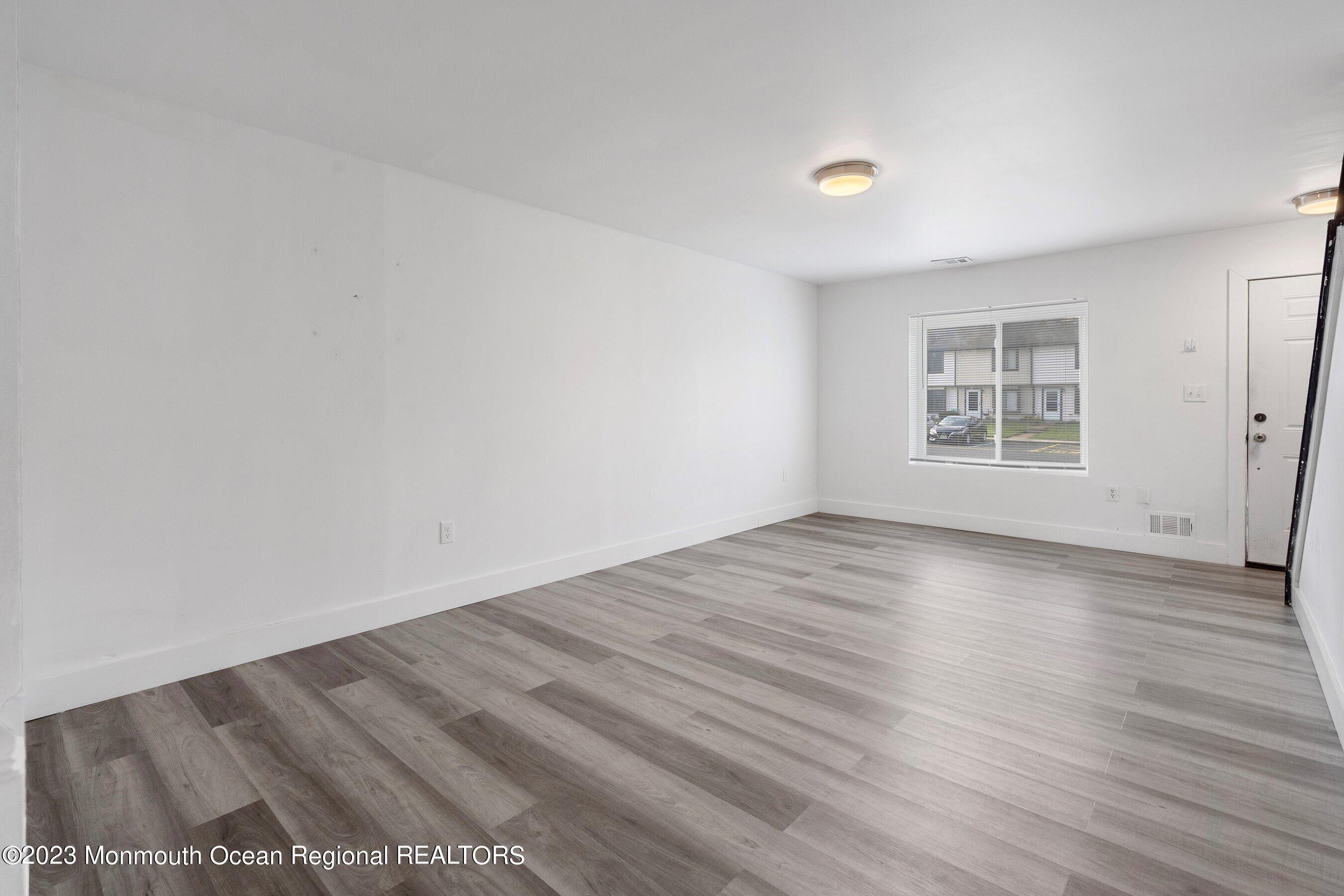 17 Creek Road, Unit 365 Brick, NJ 08724 - Photo 7 of 22 07-Family 1C