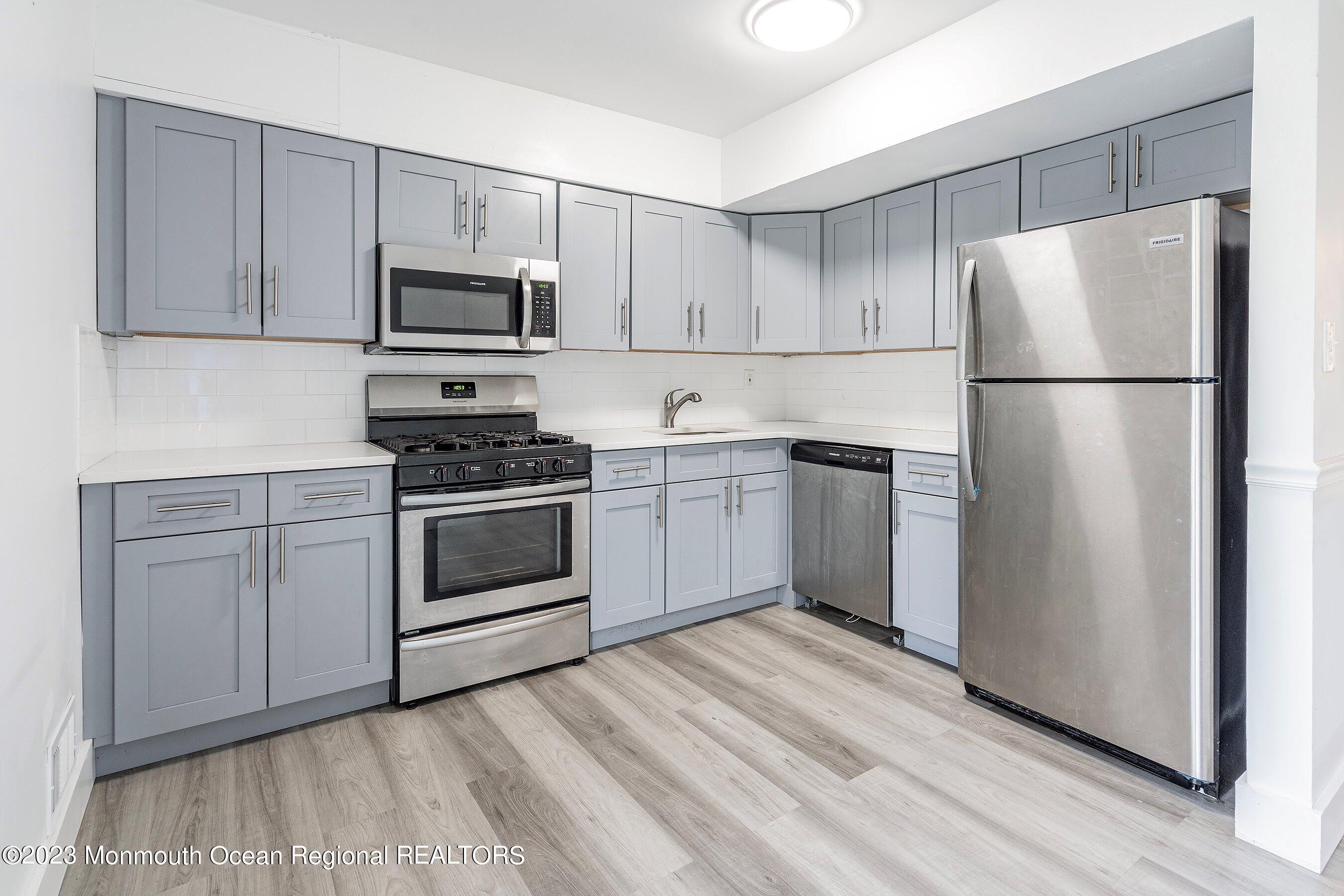 17 Creek Road, Unit 365 Brick, NJ 08724 - Photo 9 of 22 09-Kitchen 1A