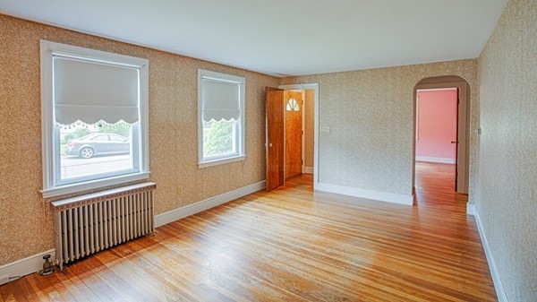 17 Winslow Road Beverly, MA 01915 - Photo 11 of 16 Gallery Image 11