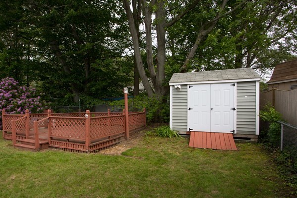 17 Winslow Road Beverly, MA 01915 - Photo 4 of 16 Gallery Image 4