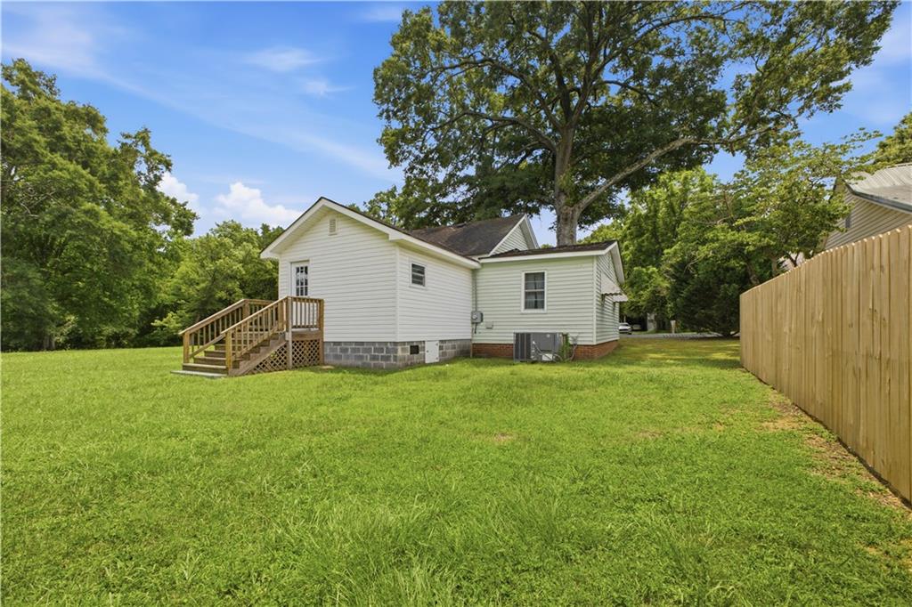 223 7th Street Trion, GA 30753 - Photo 8 of 28