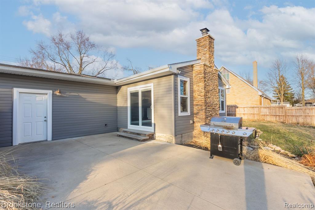 406 5th Street Fenton, MI 48430 - Photo 36 of 43 Gallery Image 36