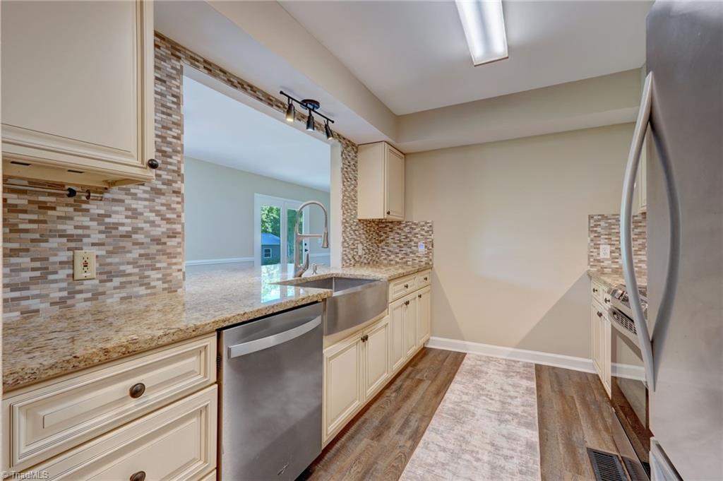 2919 Oak Ridge Road Oak Ridge, NC 27310 - Photo 4 of 40 Gallery Image 4