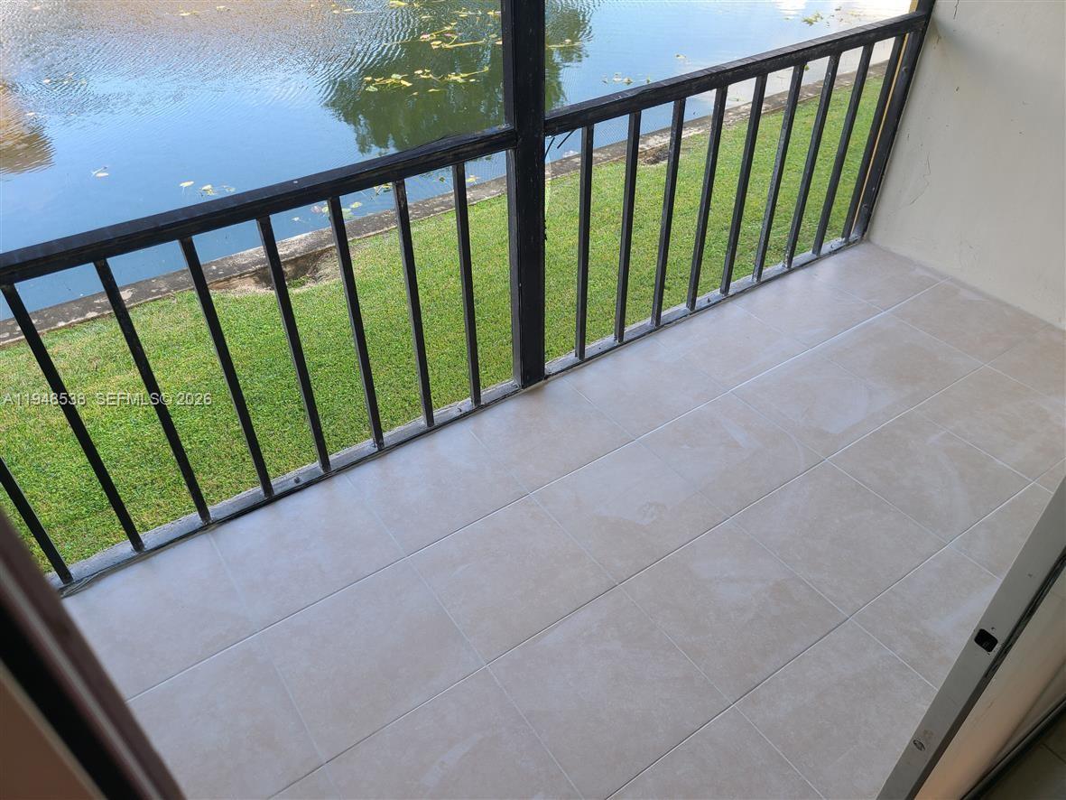 7925 South Colony Circle, Unit 207 Tamarac, FL 33321 - Photo 2 of 10