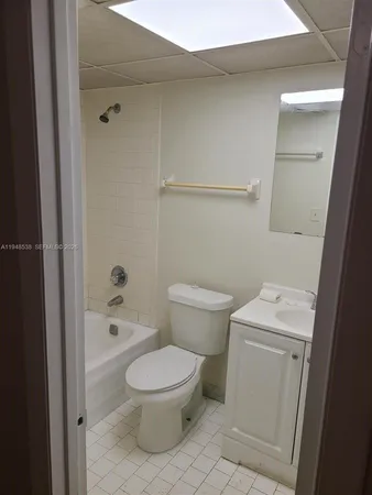 $1,500 | 7925 South Colony Circle, Unit 207, Tamarac, FL 33321