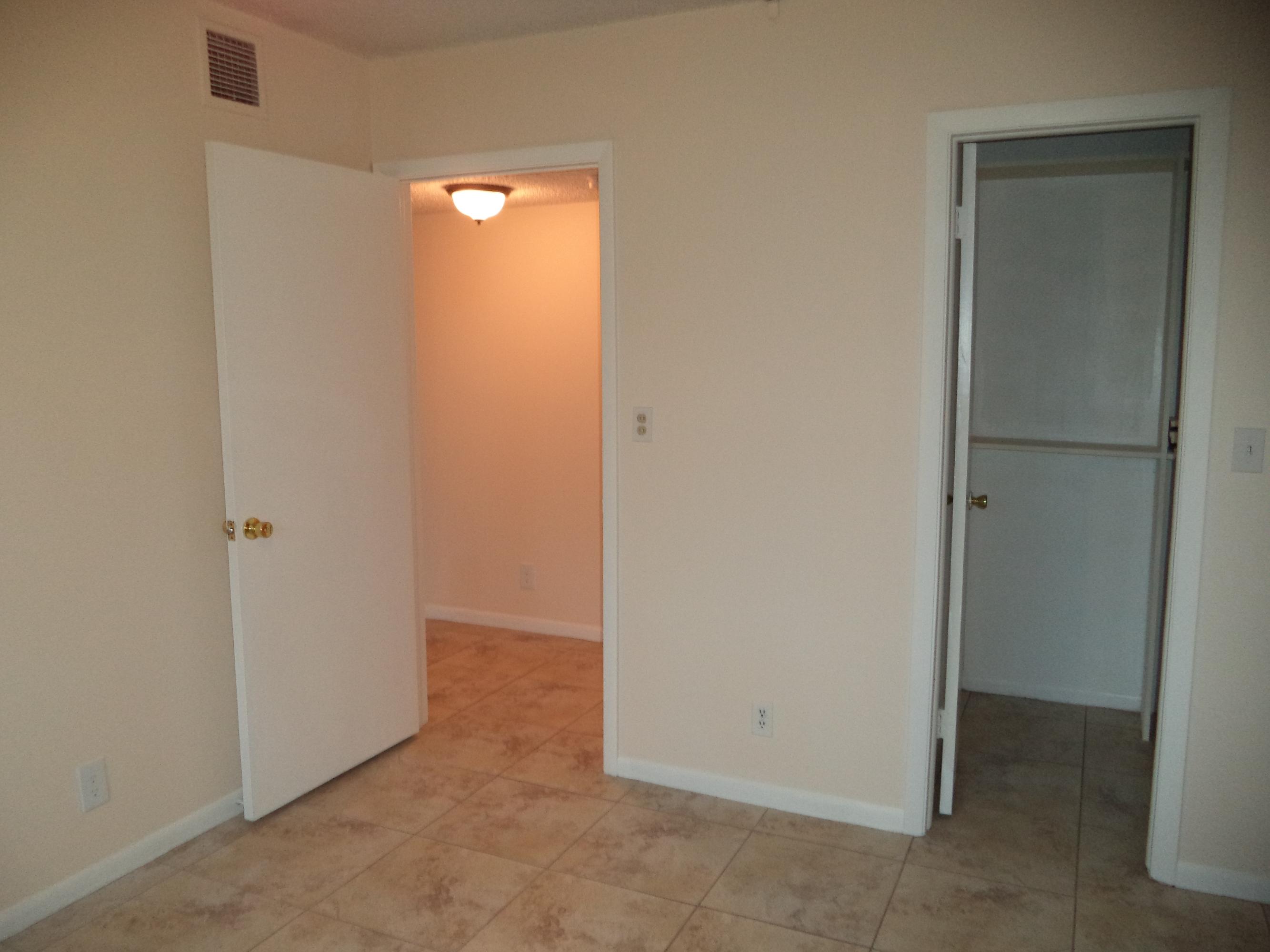 9430 Southwest 61st Way, Unit B Boca Raton, FL 33428 - Photo 14 of 22 DSC00058