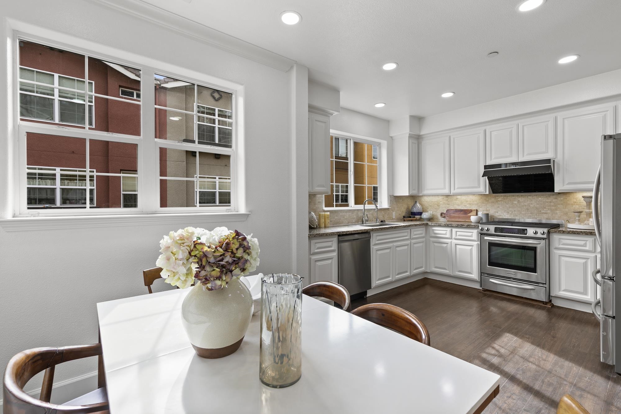 3925 Borgo Common Fremont, CA 94538 - Photo 7 of 32