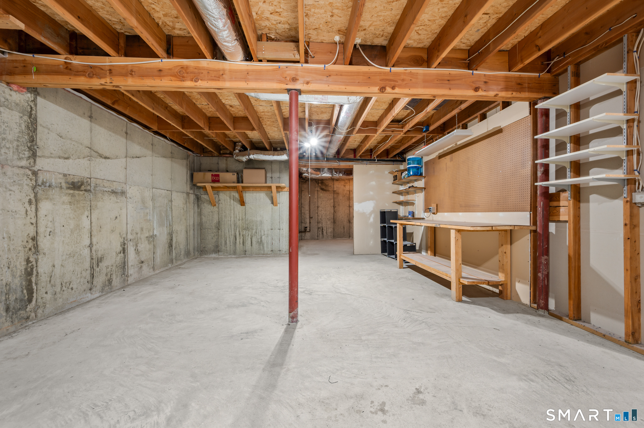 117 Dibble Hollow Lane, Unit 117 Windsor Locks, CT 06096 - Photo 25 of 34 a view of an empty room