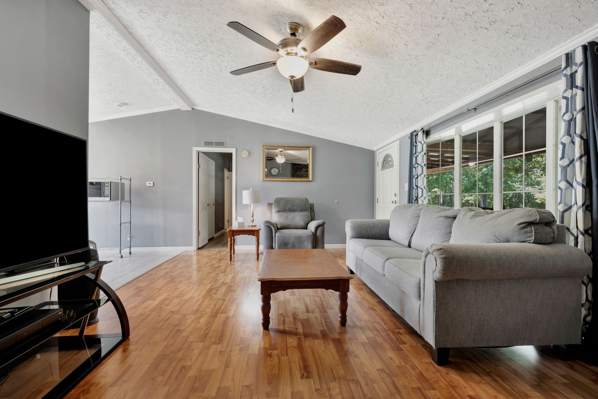 639 Pruett Road Dickson, TN 37055 - Photo 10 of 33