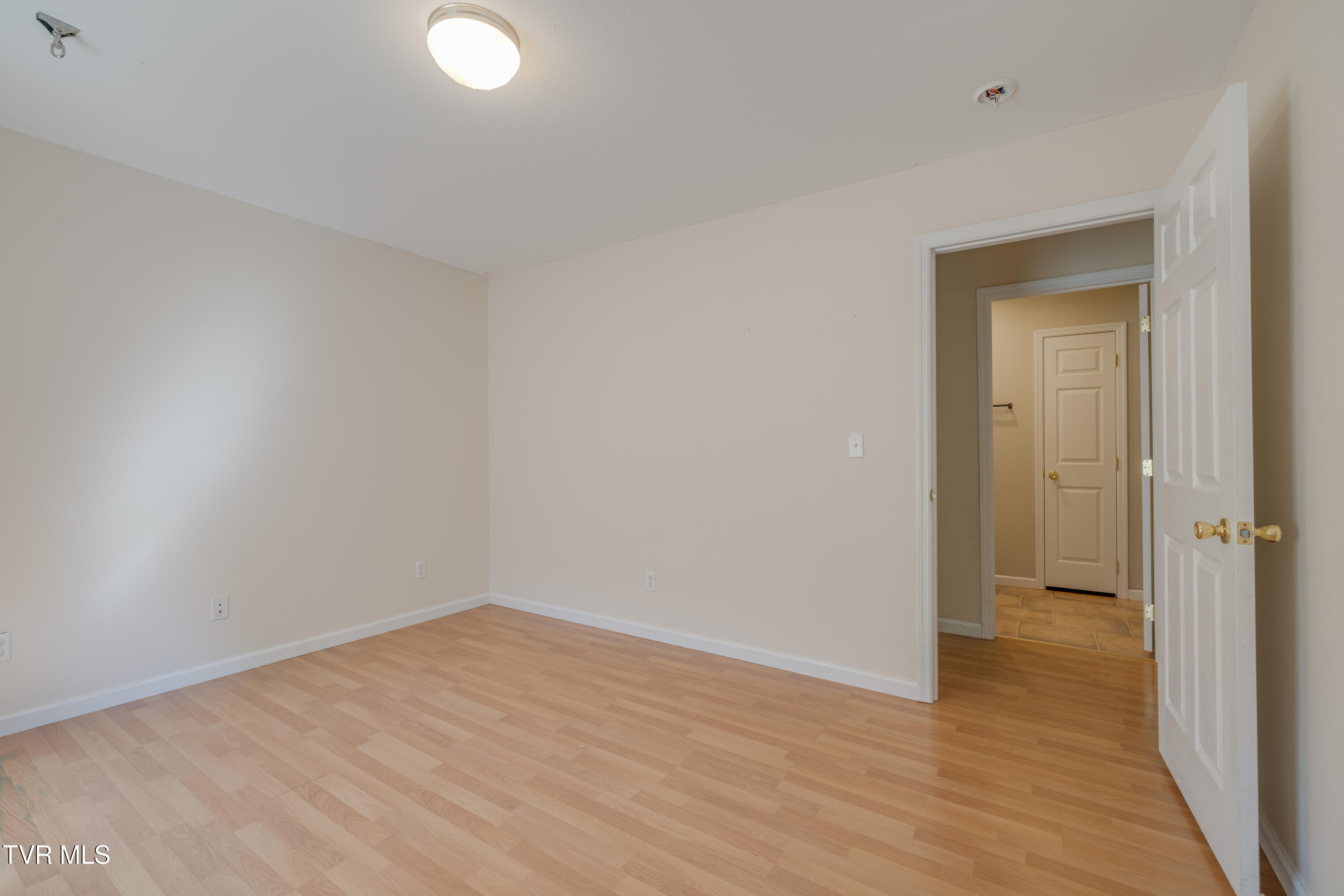 154 Sycamore Street Erwin, TN 37650 - Photo 25 of 38 1000045264