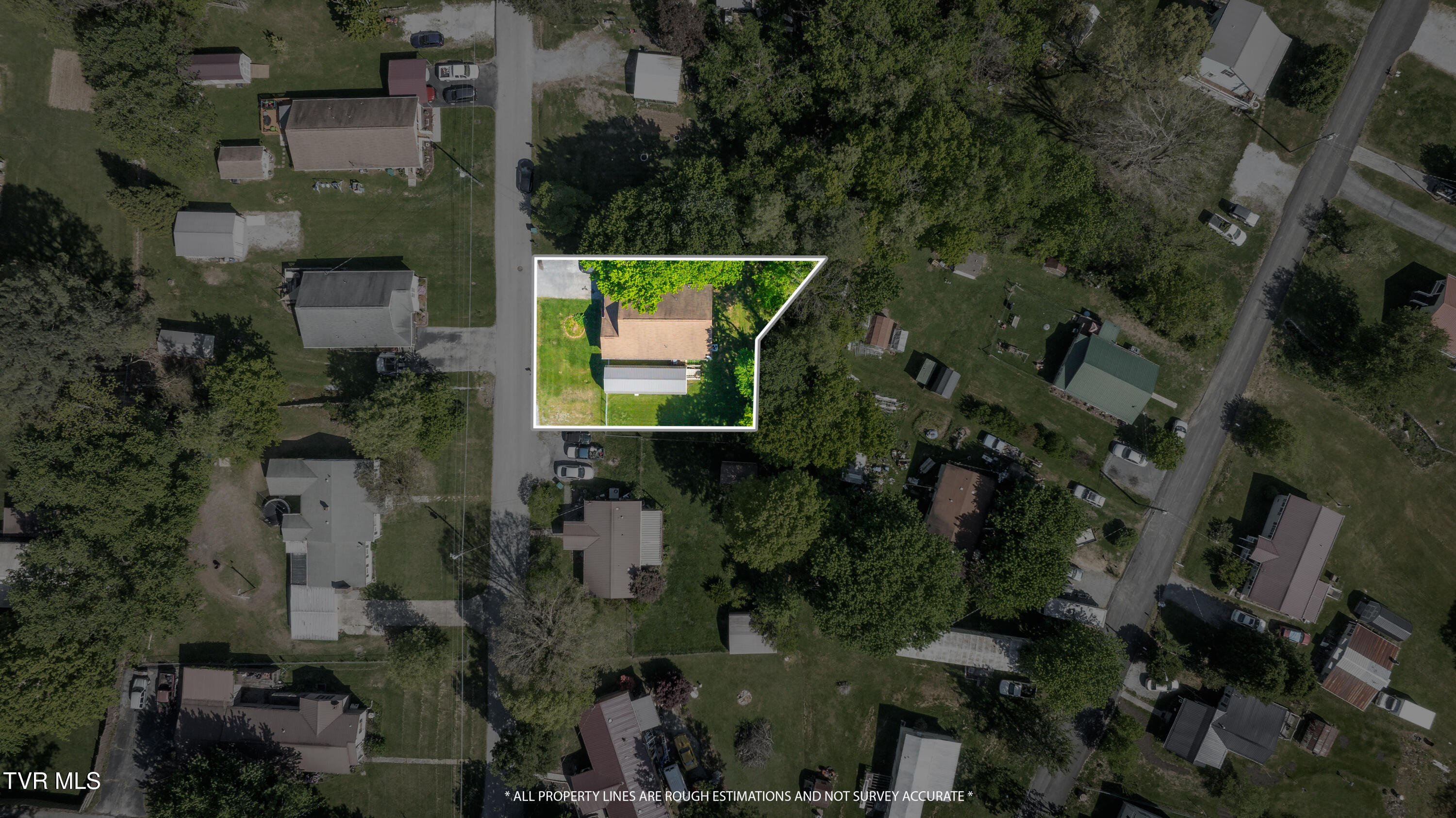 154 Sycamore Street Erwin, TN 37650 - Photo 33 of 38 1000045273