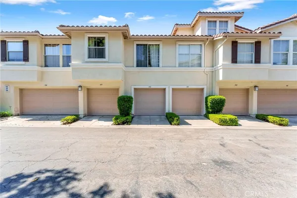 $949,888 | 304 Birch Grove, Irvine, CA 92618