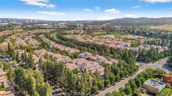 $949,888 | 304 Birch Grove, Irvine, CA 92618