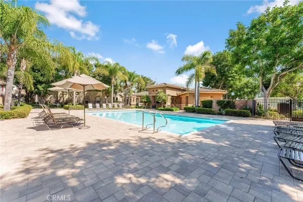 $949,888 | 304 Birch Grove, Irvine, CA 92618