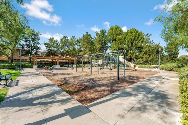 $949,888 | 304 Birch Grove, Irvine, CA 92618