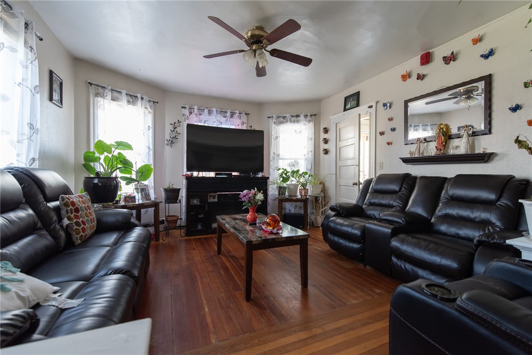 198 4th Avenue Woonsocket, RI 02895 - Photo 3 of 50