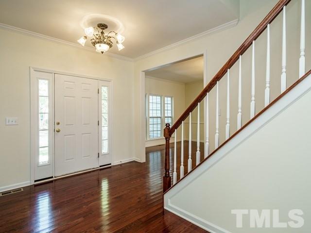 10657 Cardington Lane Raleigh, NC 27614 - Photo 3 of 27 Gallery Image 3