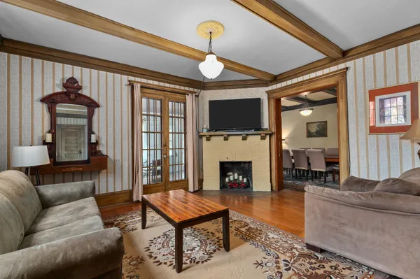 $499,900 | 515 Keyes Street, Menasha, WI 54952