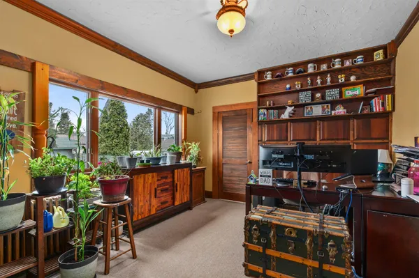 $499,900 | 515 Keyes Street, Menasha, WI 54952