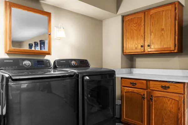 $499,900 | 515 Keyes Street, Menasha, WI 54952