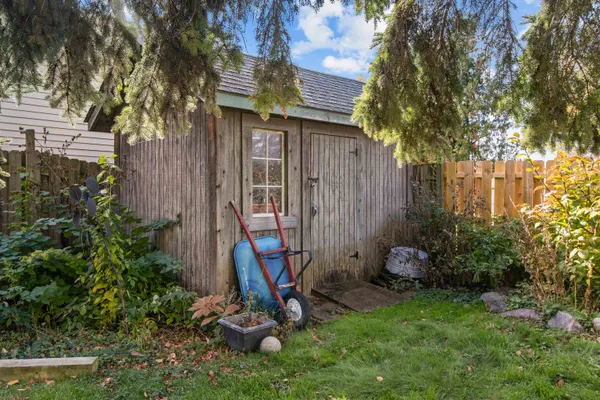 $499,900 | 515 Keyes Street, Menasha, WI 54952