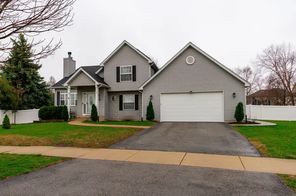 $3,650 | 25037 Brett Street, Plainfield, IL 60544